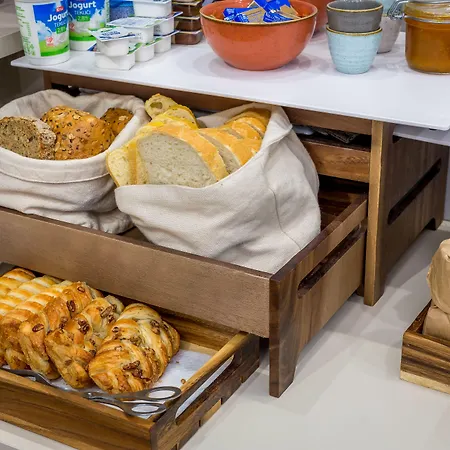 & Preelook 게스트하우스 4*