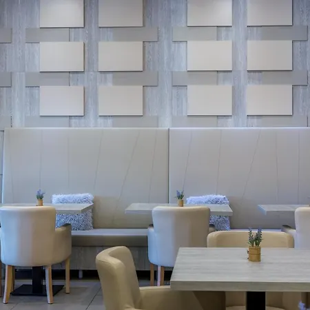 & Preelook 4* Opatija