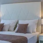& Preelook Опатия