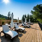 Гостевой дом & Preelook 4*
