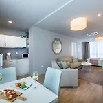 Гостевой дом & Preelook 4*